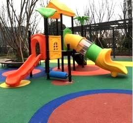 儿童游乐场彩色塑胶地面
